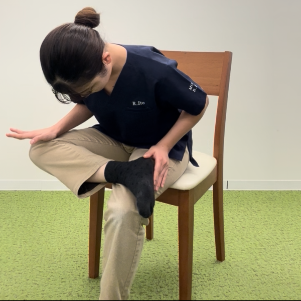お尻ストレッチ
